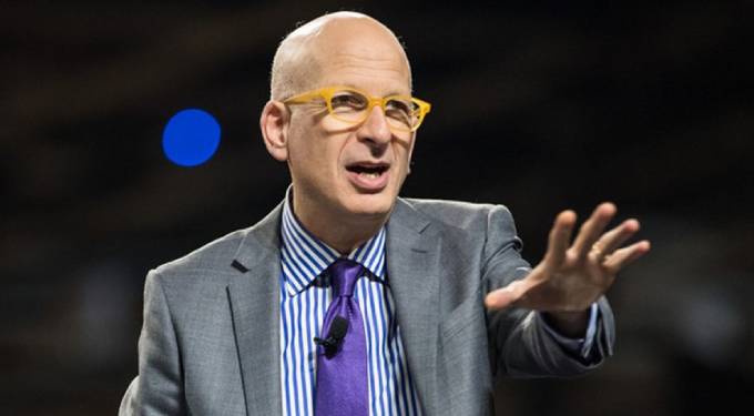 https://champions-speakers.co.uk/sites/default/files/2022-07/seth_godin.jpg