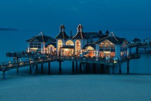 Maldives villa resorts